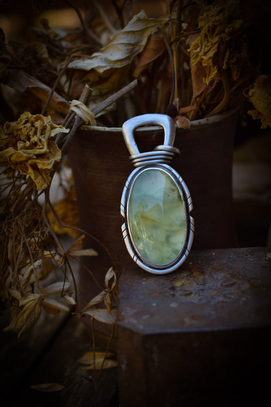 RIVIÈRE - Pendentif Prehnite