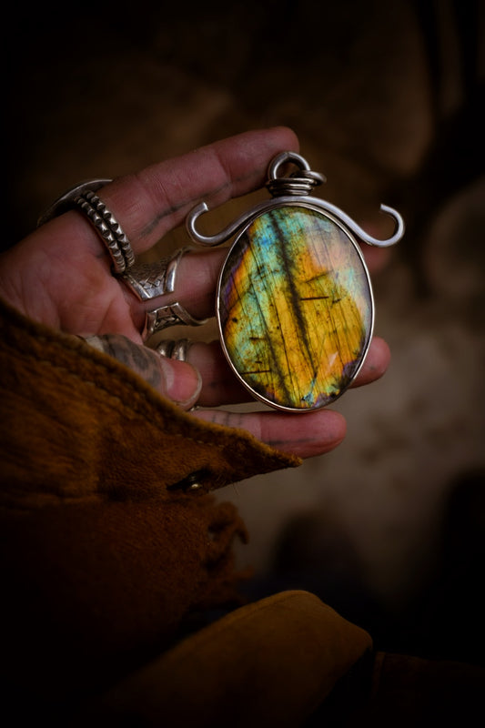 GROSOLEIL- Pendentif en Argent & Labradorite