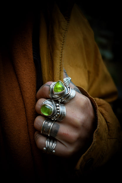 POMME - Bague réglable Péridot