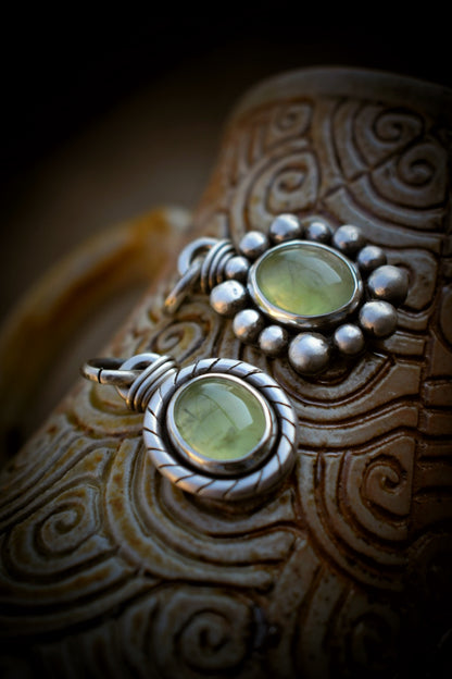 TROGNONNERIE - Pendentif en Argent & Prehnite