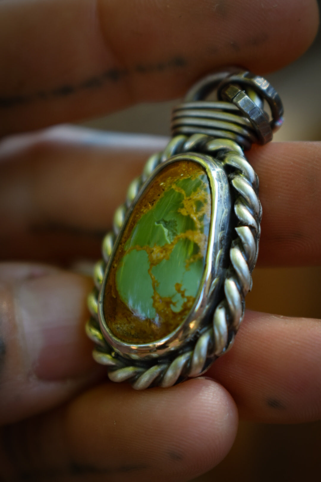 LA GUEULE CASSÉE - Pendentif Turquoise Royston
