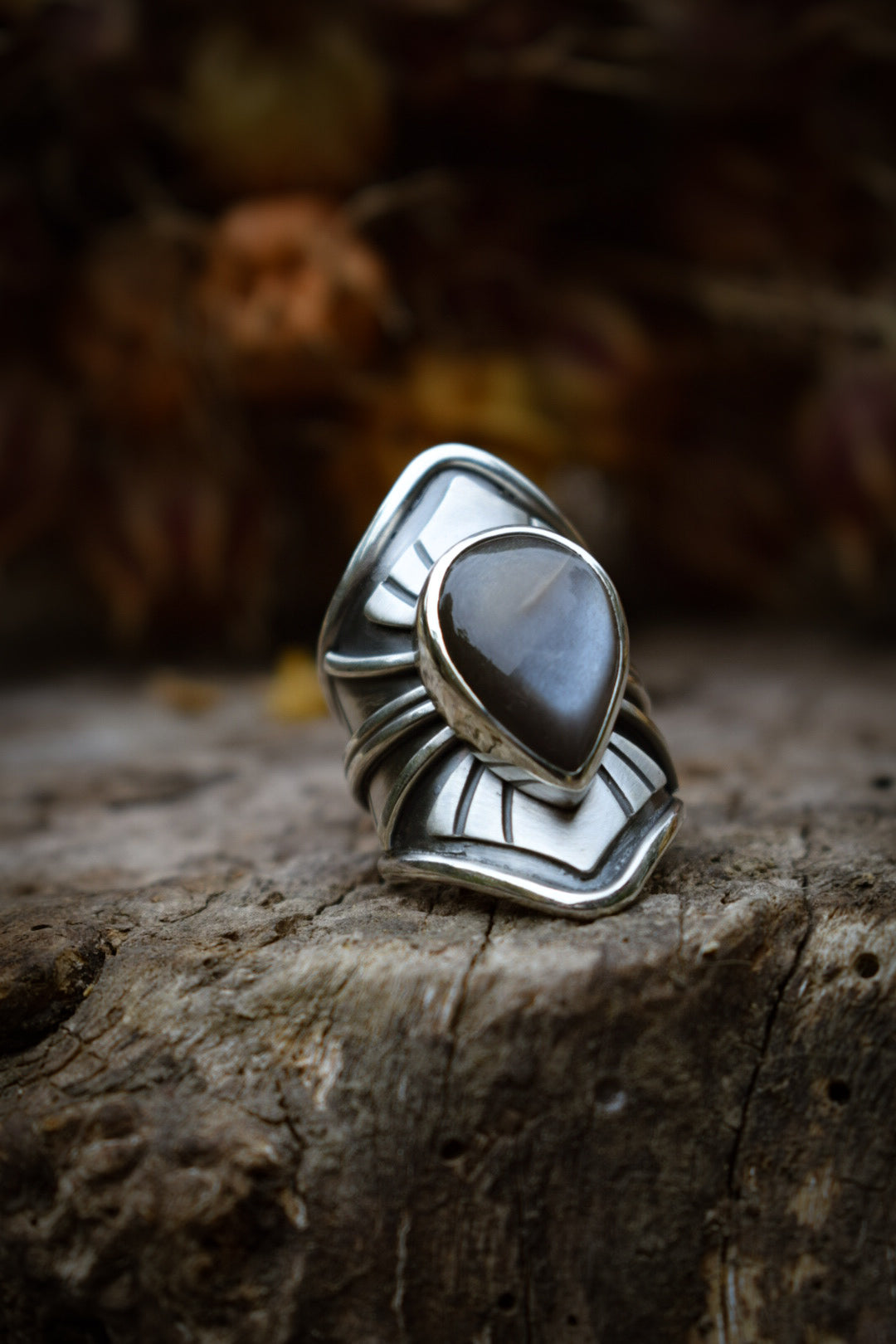 LUNAIRE - Bague réglable Pierre de Lune adulaire grise