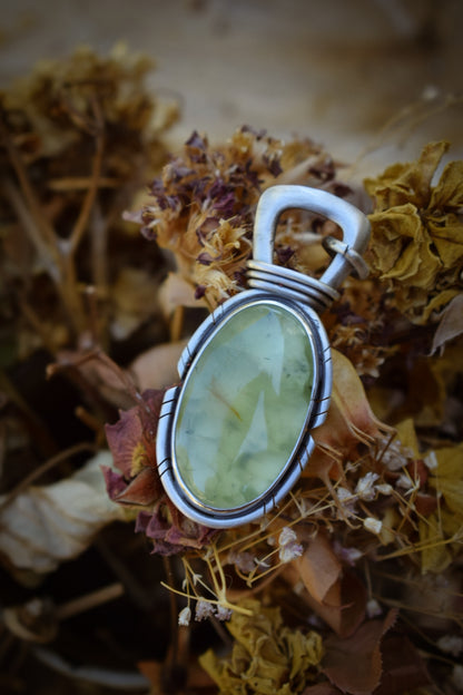 RIVIÈRE - Pendentif Prehnite