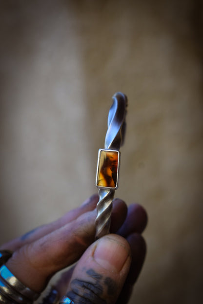 FEU - Bracelet massif Torsadé Agate du Montana