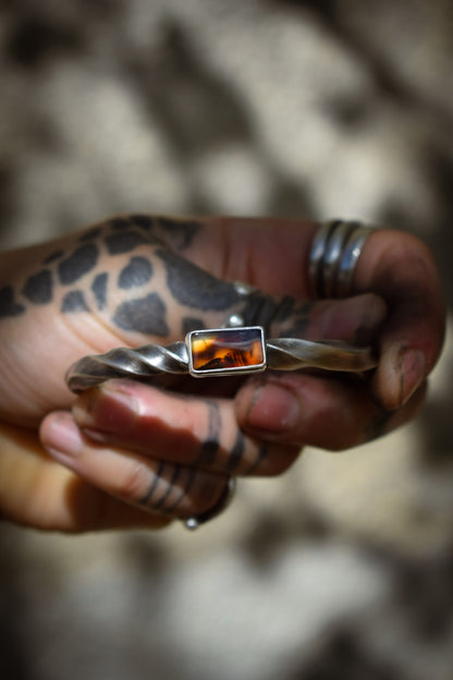 FEU - Bracelet massif Torsadé Agate du Montana