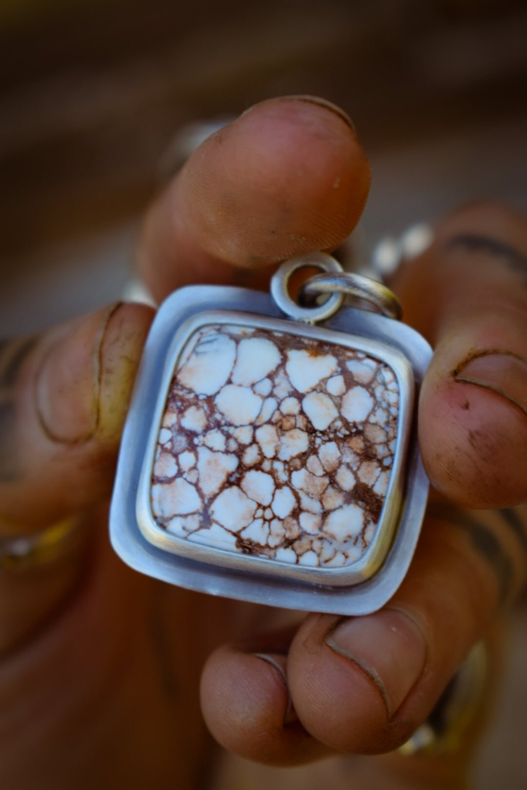 TROGNONNERIE - Pendentif en Argent & Magnésite