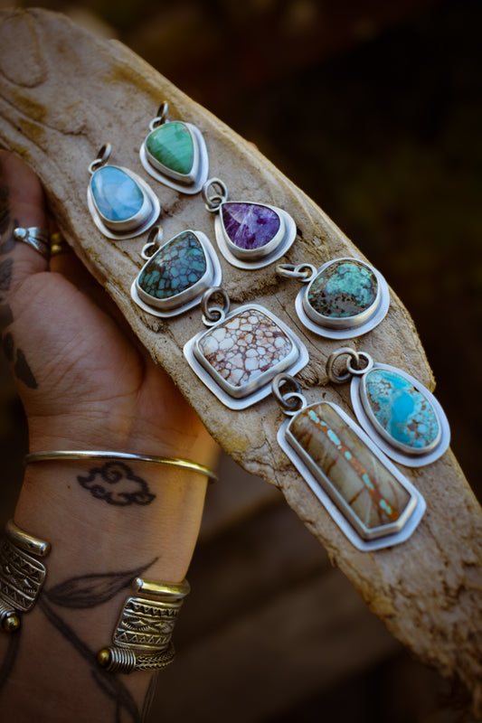 TROGNONNERIE - Pendentif en Argent & Blueboy Variscite