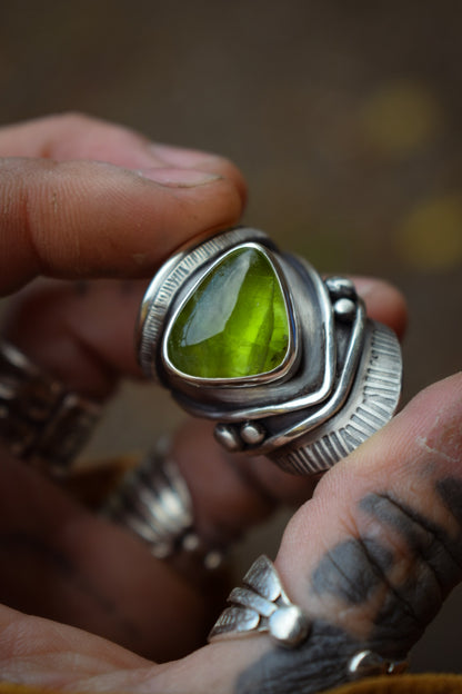POMME - Bague réglable Péridot