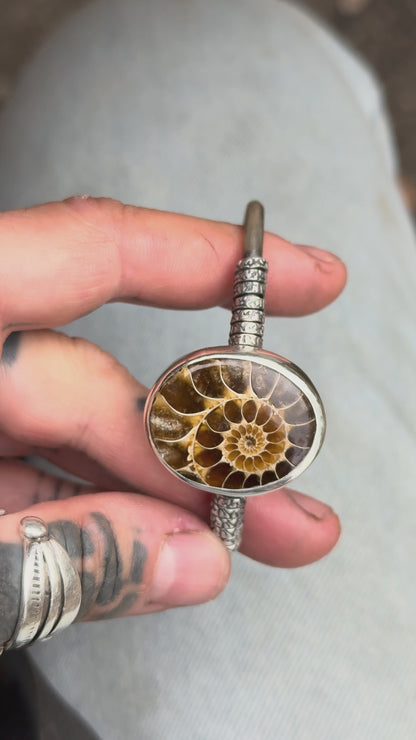 ORGANIQUE - Bracelet Ammonite